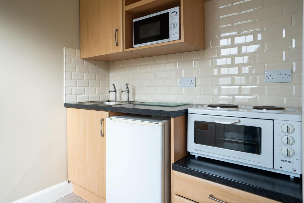 Belmore Court & Motel Енискилен Екстериор снимка