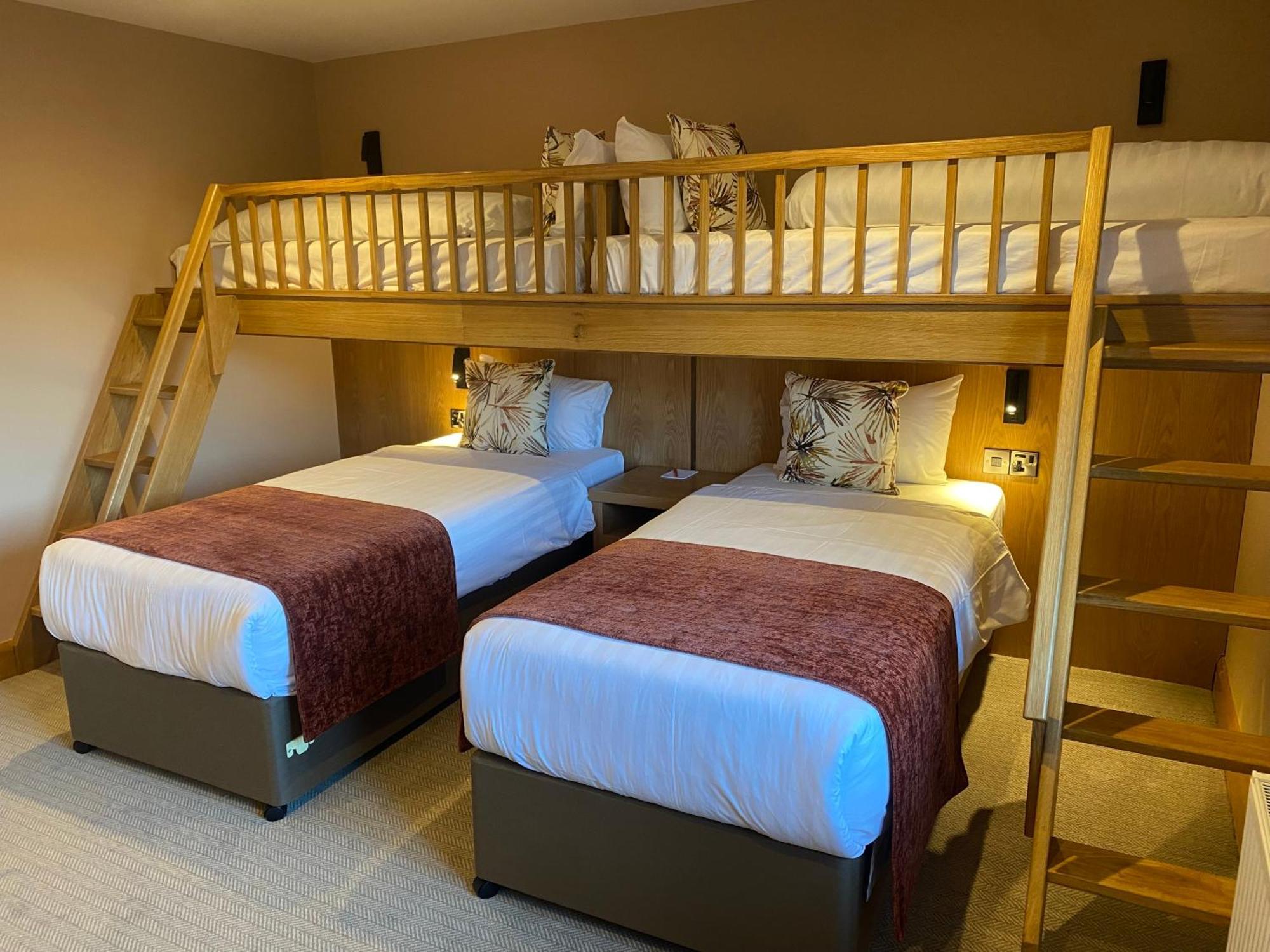 Belmore Court & Motel Енискилен Екстериор снимка