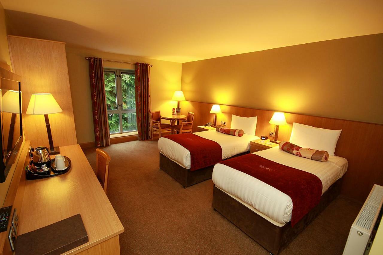 Belmore Court & Motel Енискилен Екстериор снимка